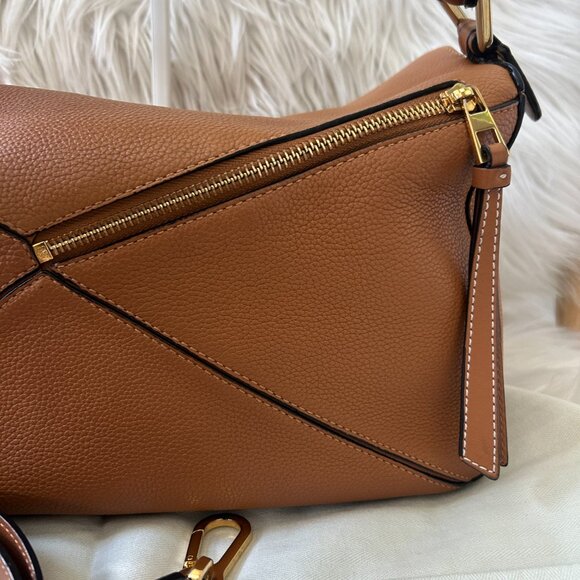 Loewe Edge Puzzle Bag, Large, Tan, with Dust Bag - Picture 7 of 15